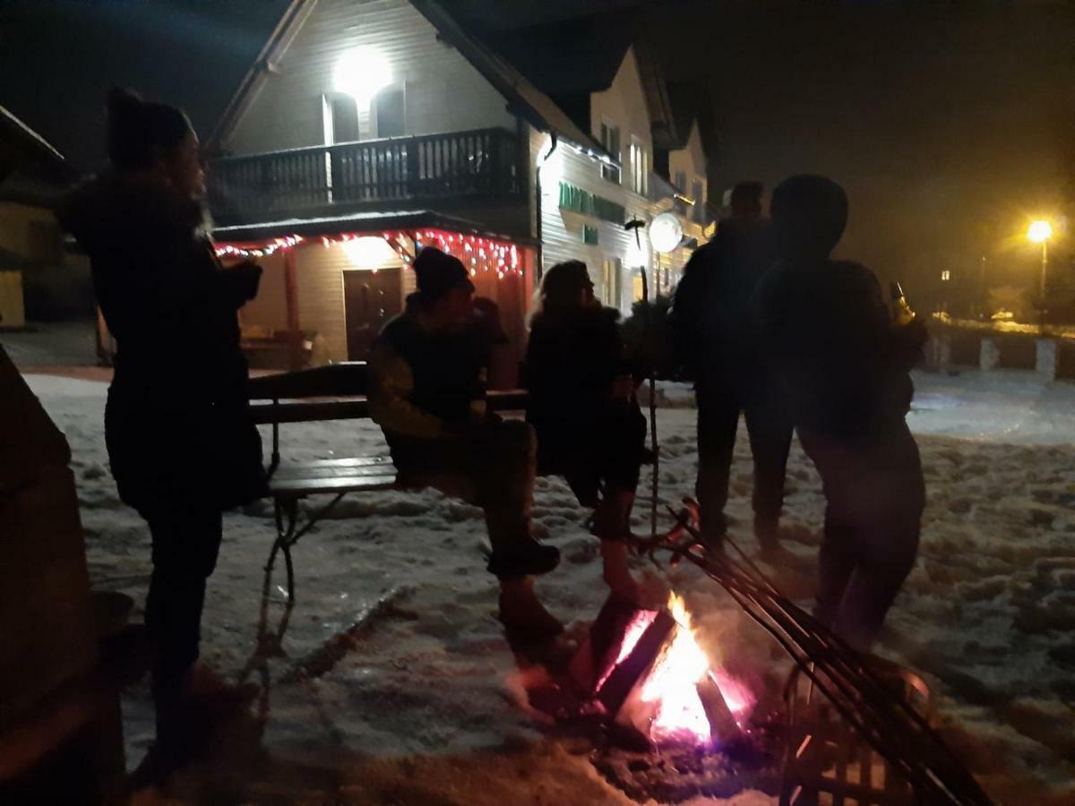 Zajazd Ponikiew - Noclegi Wadowice Exterior foto